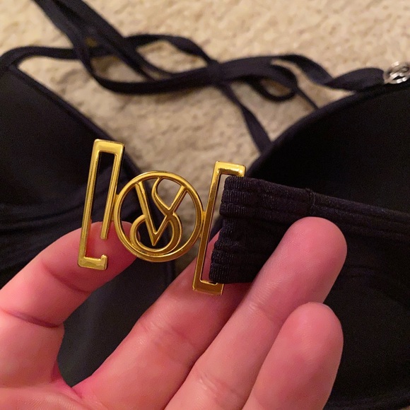 VS twist front bikini top, underwire - Picture 2 of 5